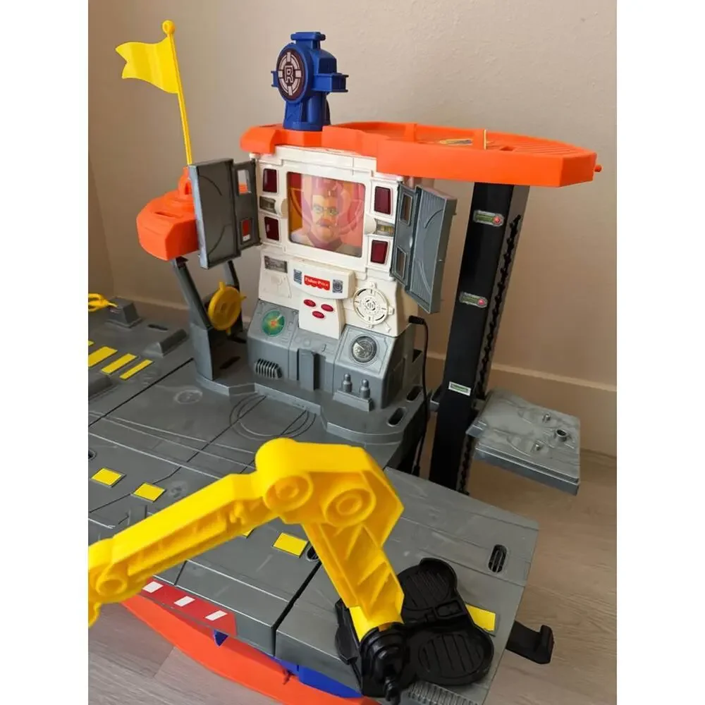 Fisher-Price Rescue Heroes Aquatic Rescue Command Center Aircraft Carrier Ship